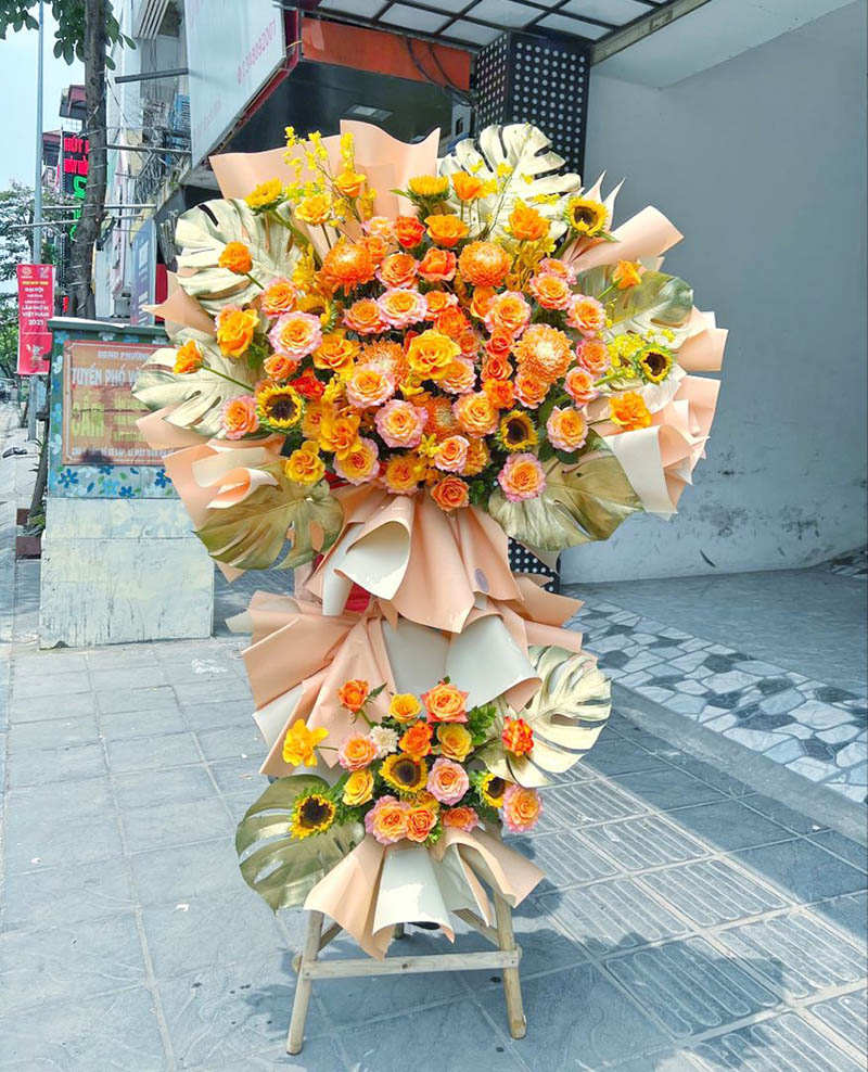 Kệ hoa chúc mừng khai giảng năm học mới tại tphcm