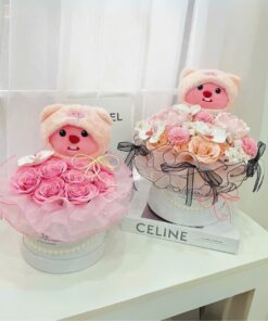 Bó Hoa Gấu Bông Bên Nhau