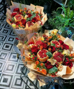 Bó Hoa Trái Cây Blaze Battalions