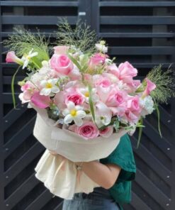 Bó Hoa Tulip Bên Anh