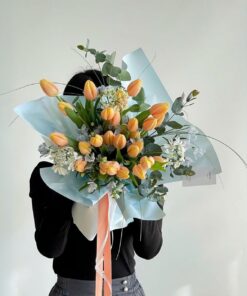 Bó Hoa Tulip Đổi áo