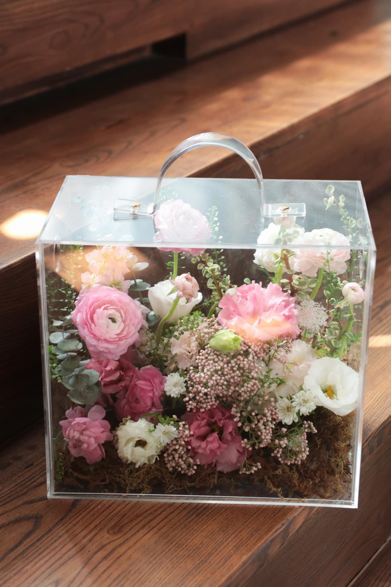 Hộp hoa thuỷ tinh