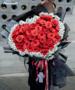 Bó hoa hông hình trái tim