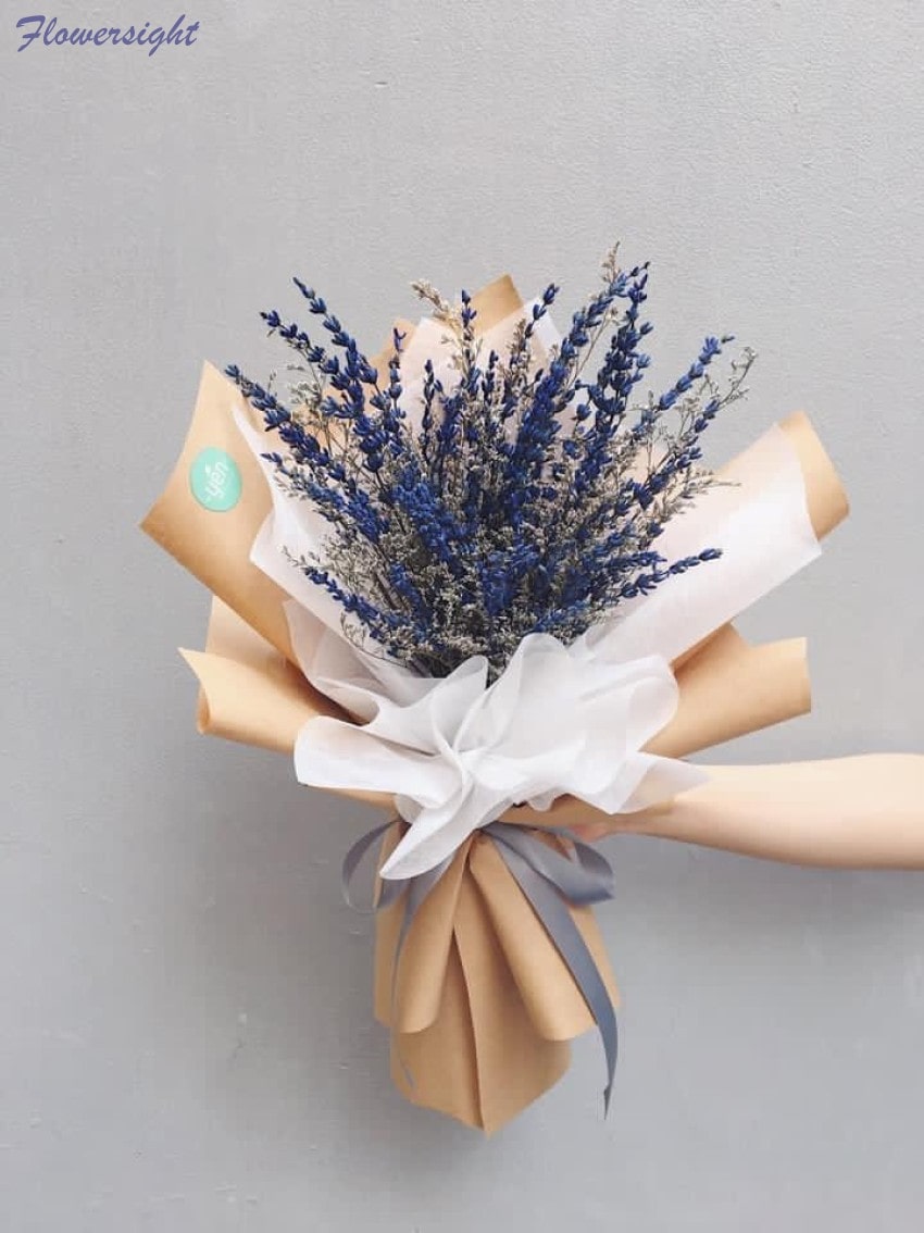 Oải hương là loài hoa biểu tượng của sự chờ đợi