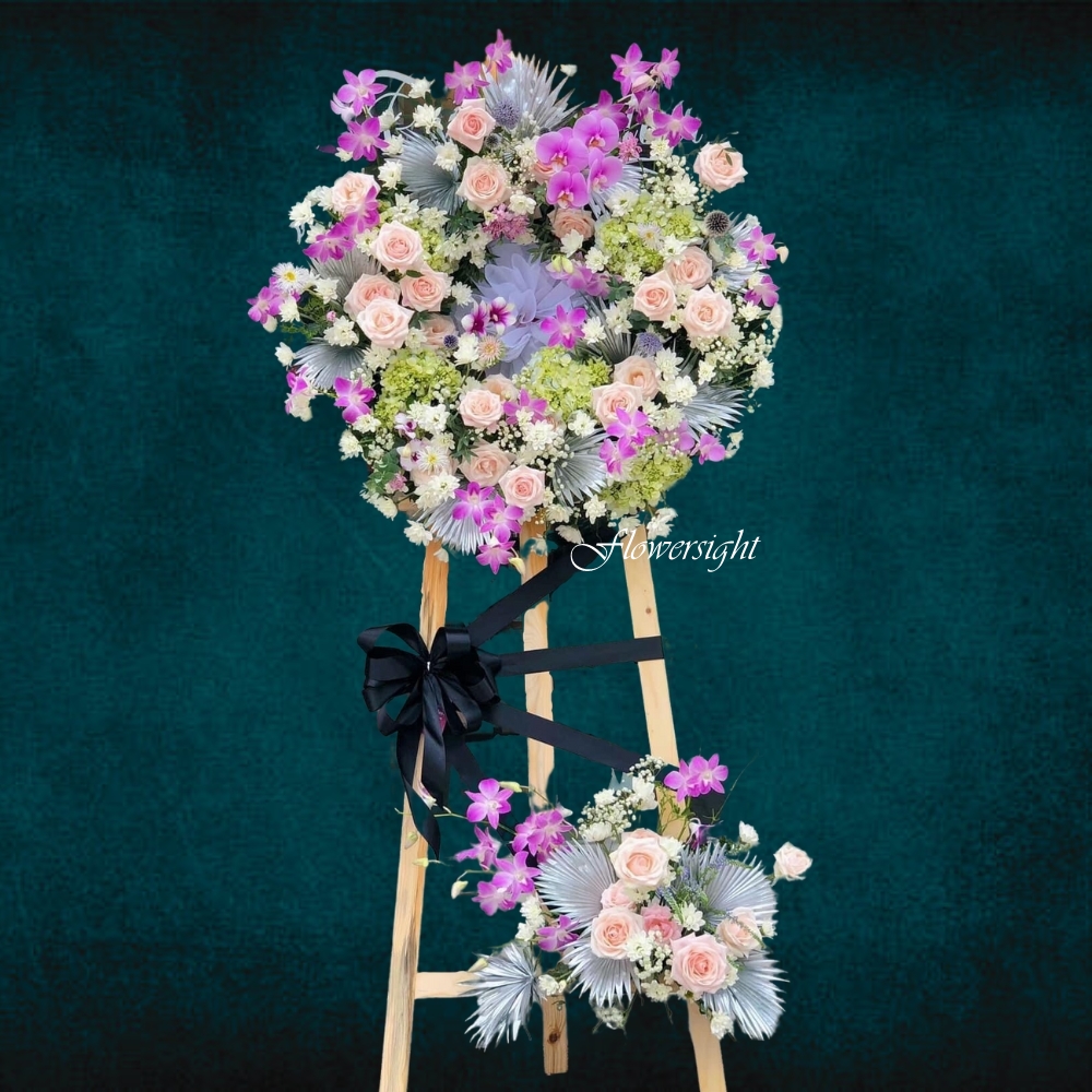 Kệ hoa chia buồn Dĩ vãng