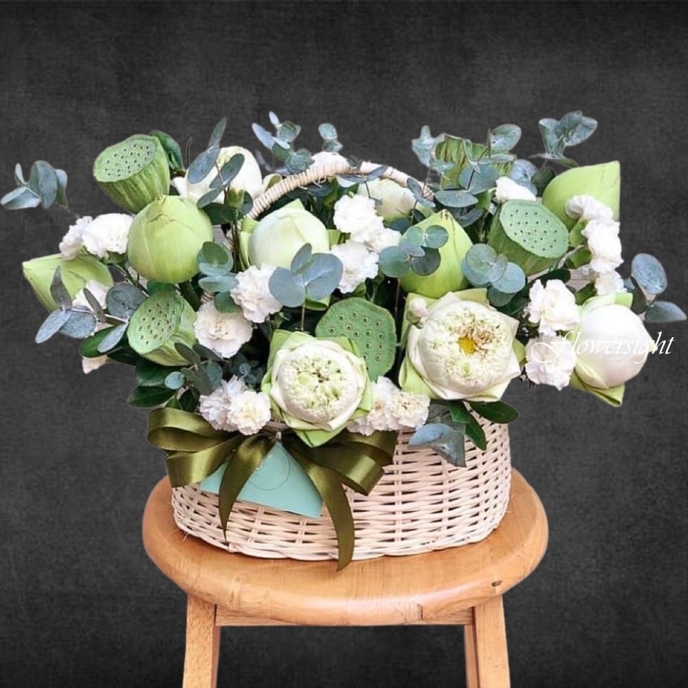 Giỏ hoa Sen đằm thắm