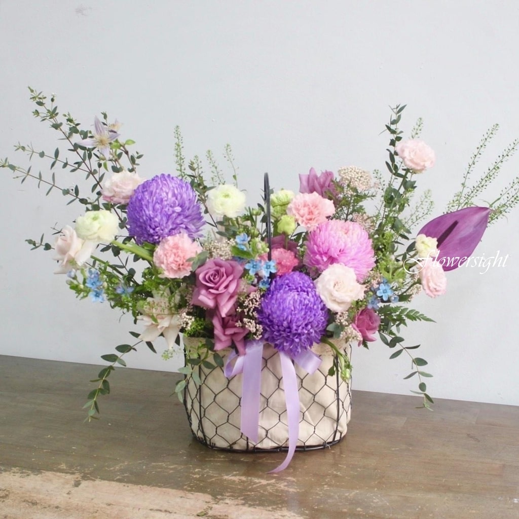 Giỏ hoa Timeless Love