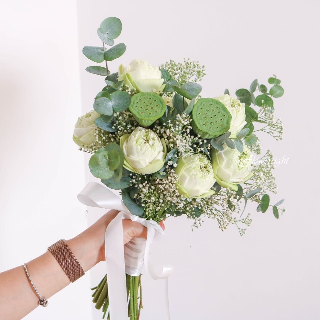 hoa cưới cầm tay hoa sen "Búp sen"