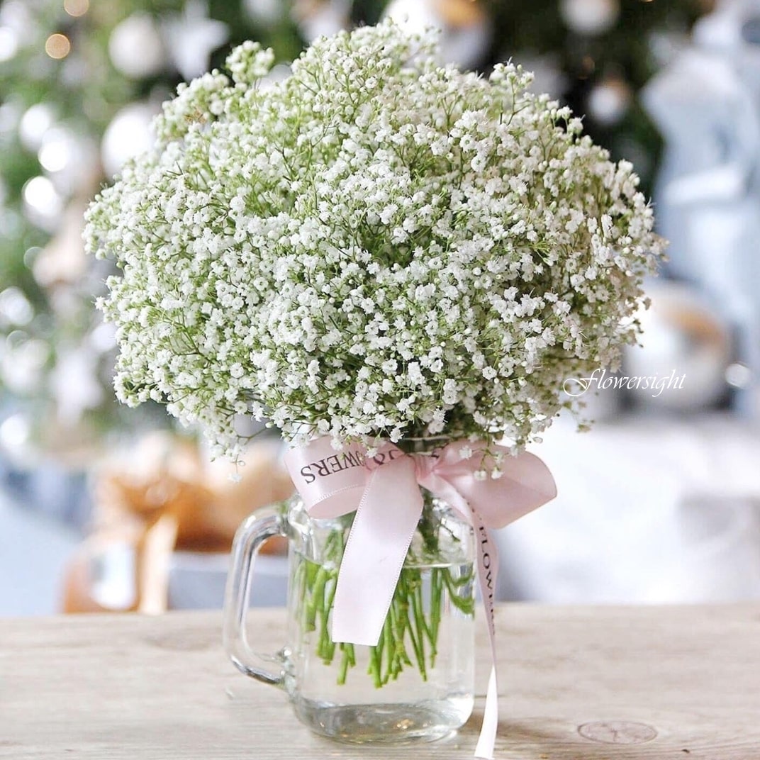 hoa cưới cầm tay thuần khiết