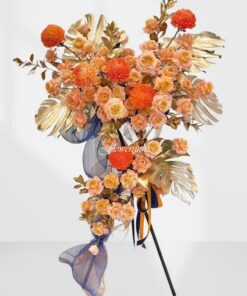 Kệ hoa khai trương Sắc vàng khởi công