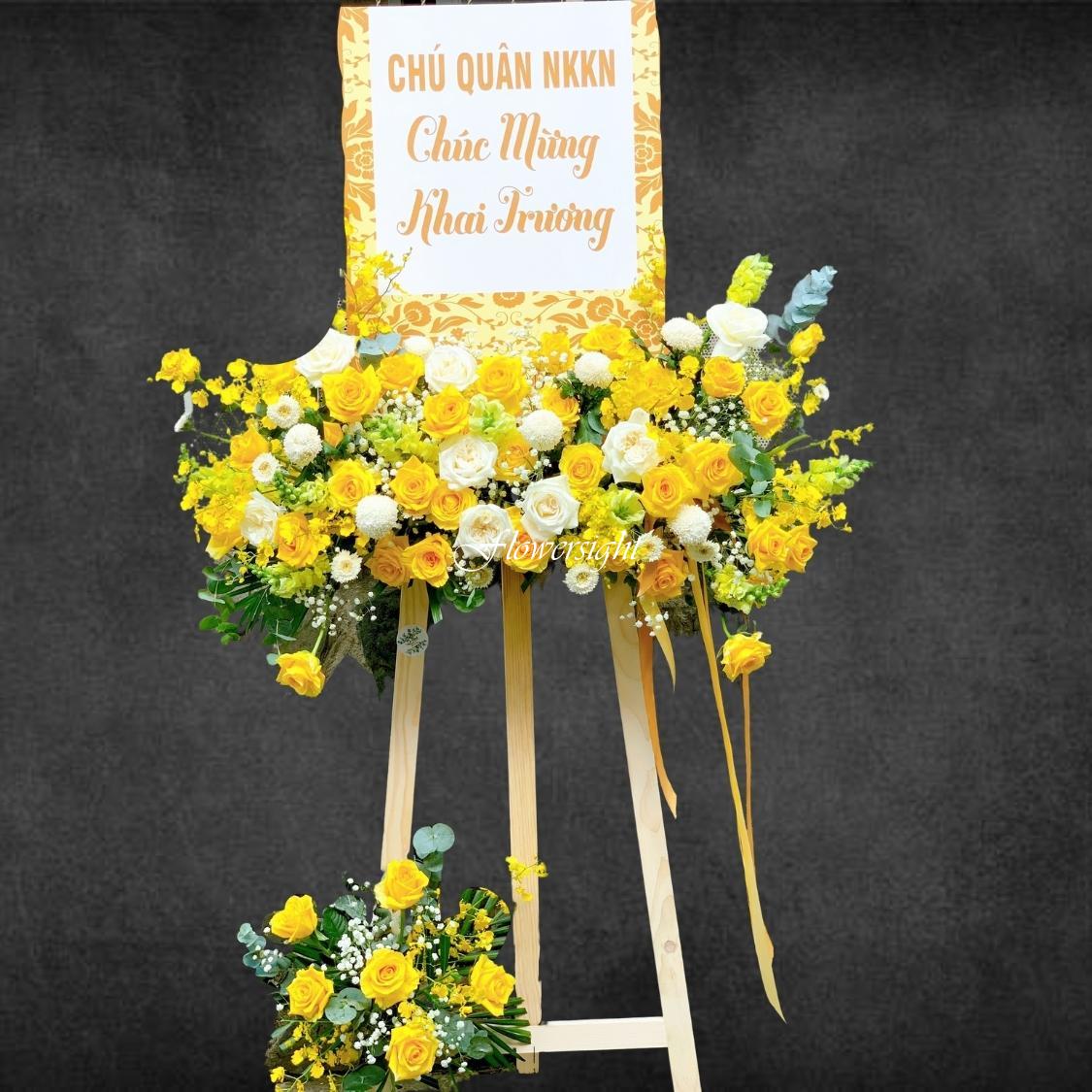 kệ hoa khai trương