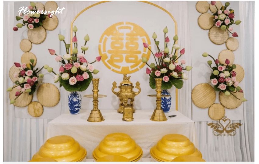 Mẫu hoa sen cắm bàn thờ gia tiên
