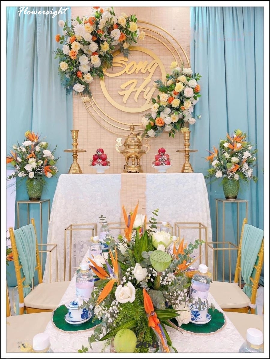 hoa bàn thờ ngày cưới