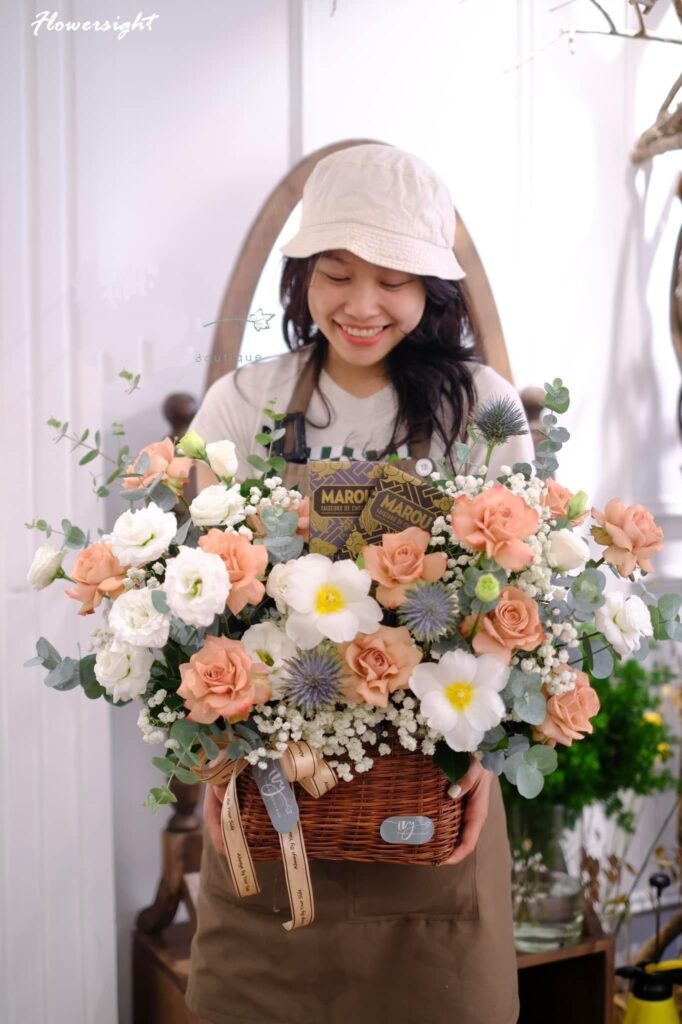 Hoa chúc mừng ngày 19/8 - thể hiện lòng tôn vinh lực lượng vũ trang nhân dân Việt Nam