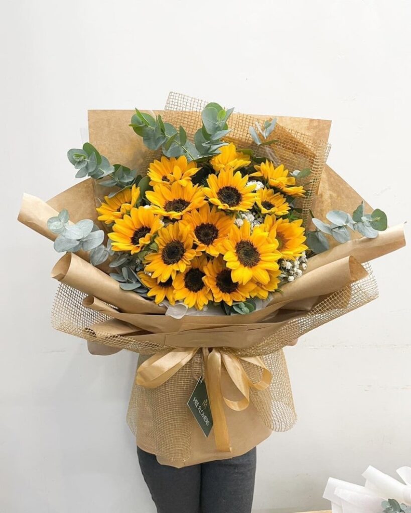 Thông điệp hoa hướng dương ẩn dấu sau những cánh hoa tươi sáng