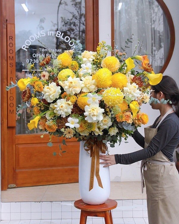 Hoa cúc vàng biểu tượng của sự trường thọ