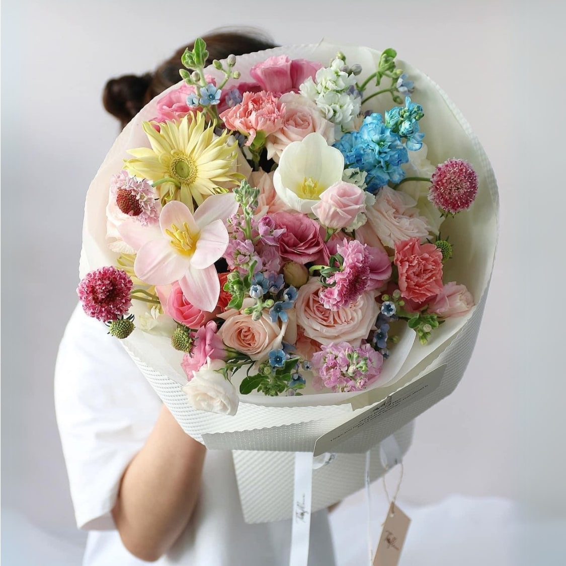 Bó hoa hồng nhiều màu