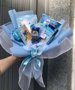 Bó hoa bánh kẹo màu xanh