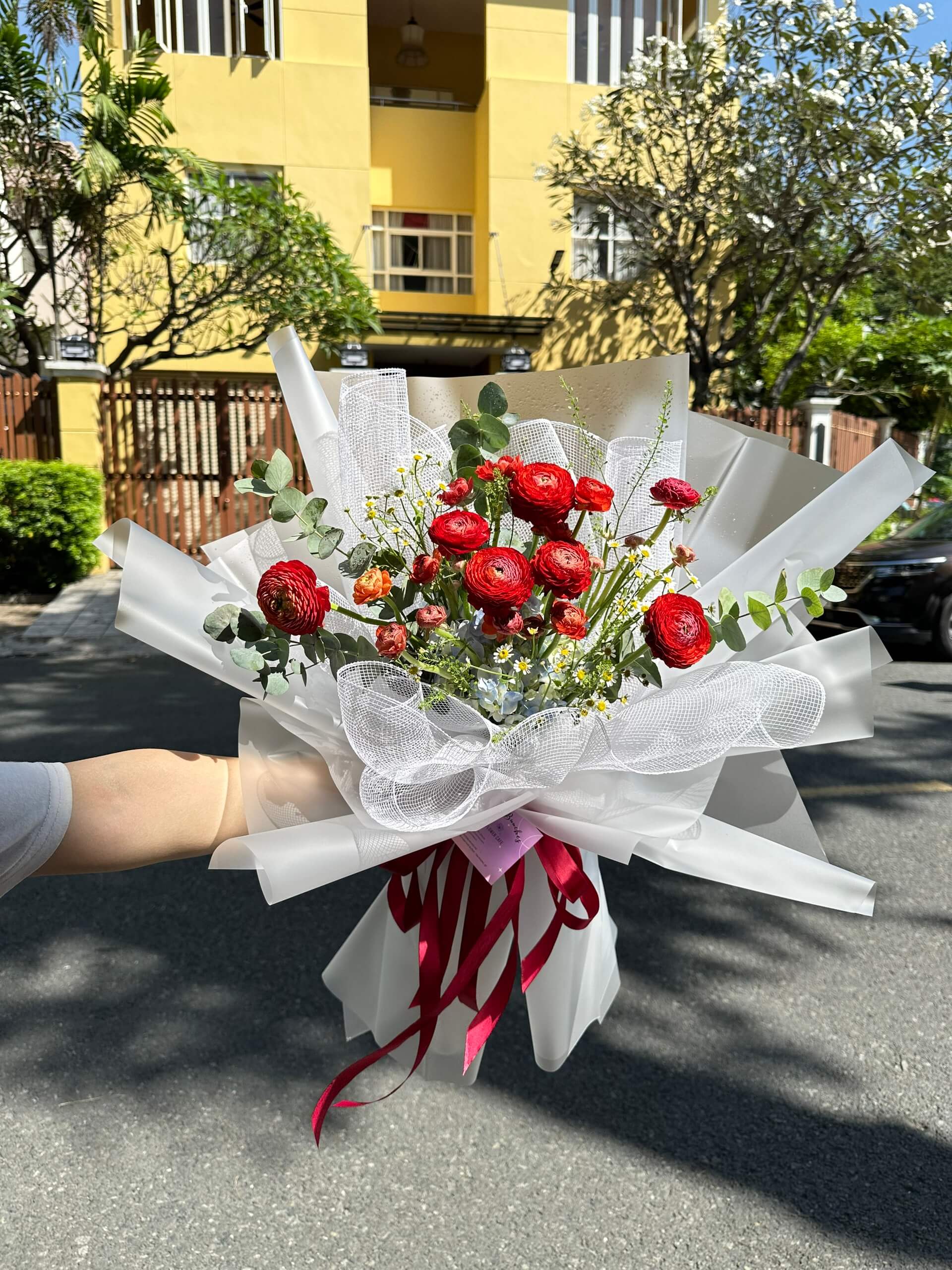 Bó hoa mao lương đỏ