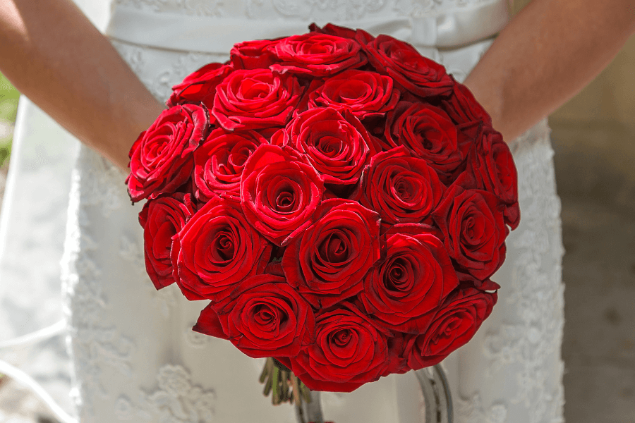 hoa hồng cưới màu đỏ