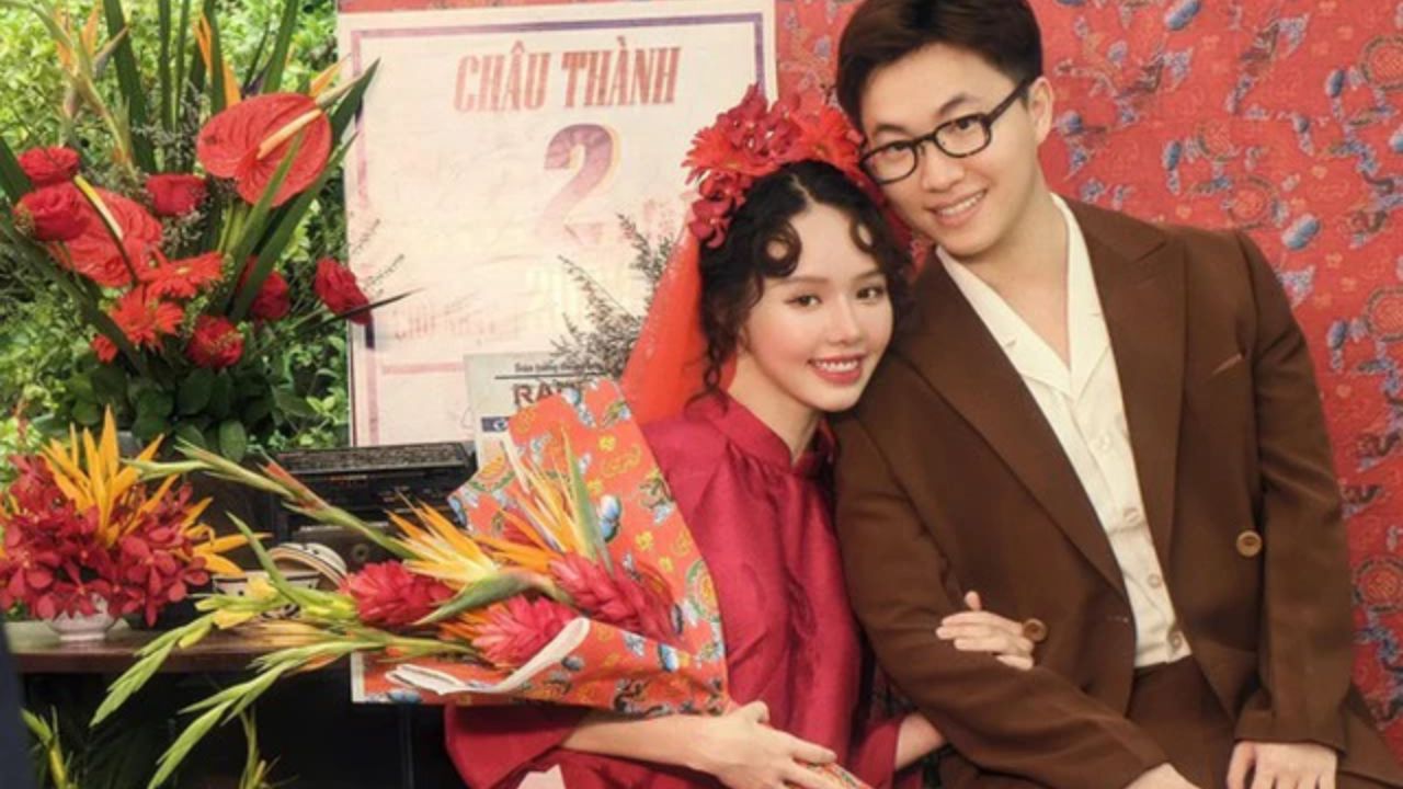 Bó hoa cưới từ hoa thiên điểu và hoa huệ