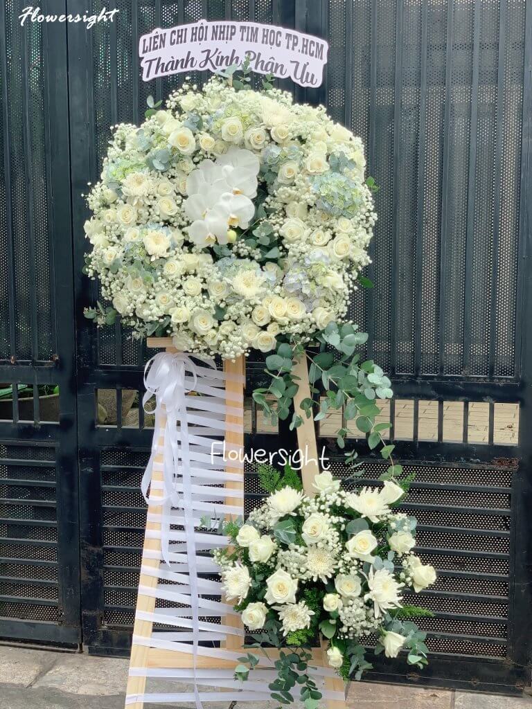 Kệ hoa lan chia buồn 2 tầng