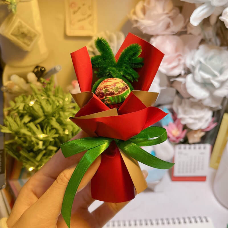 Bó hoa kẹo mút noel