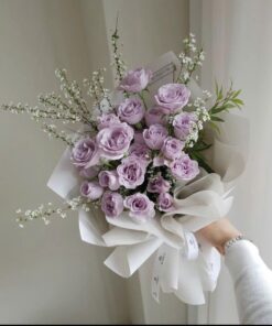 Bó hoa hồng tím nhạt