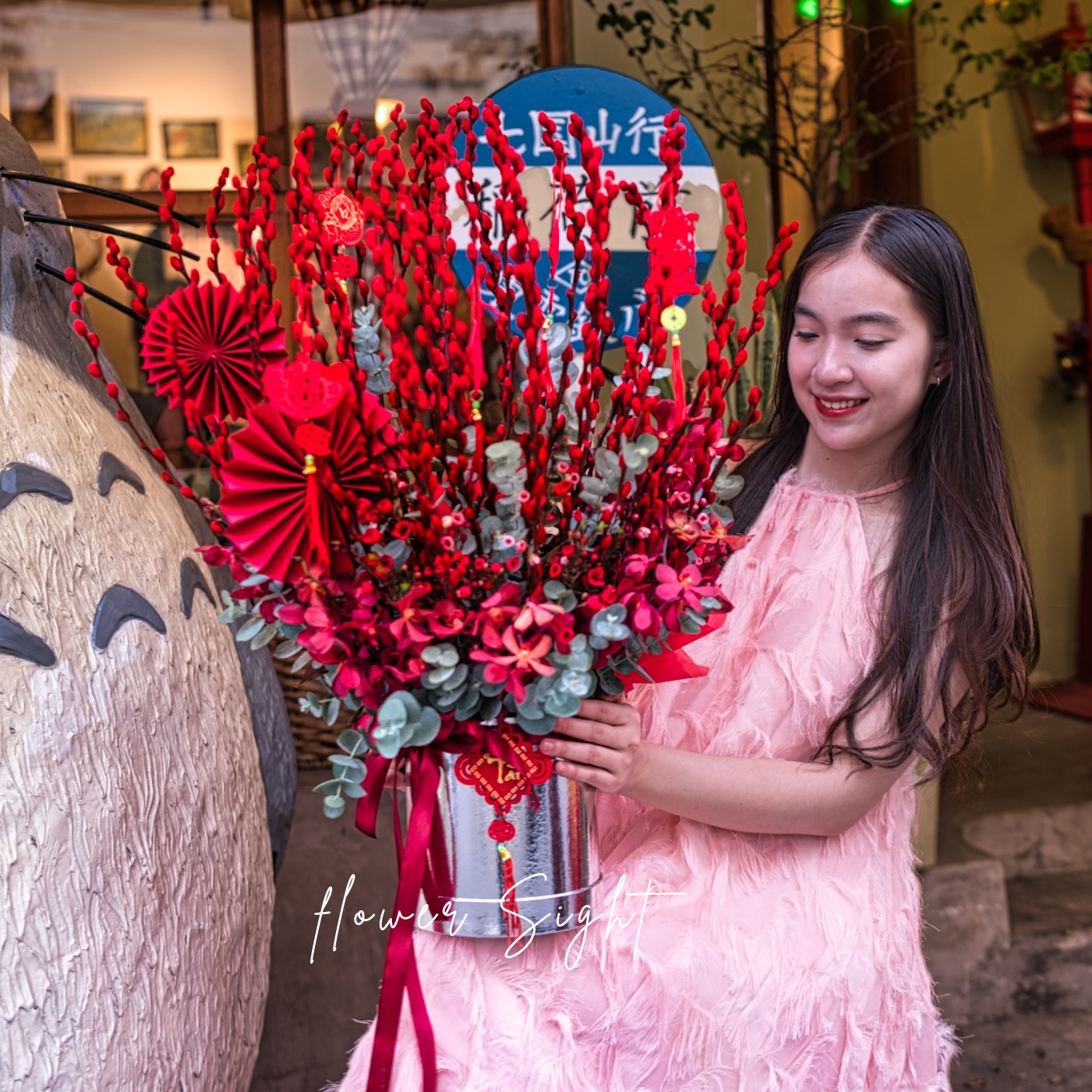 Giỏ hoa Xuân rực rỡ