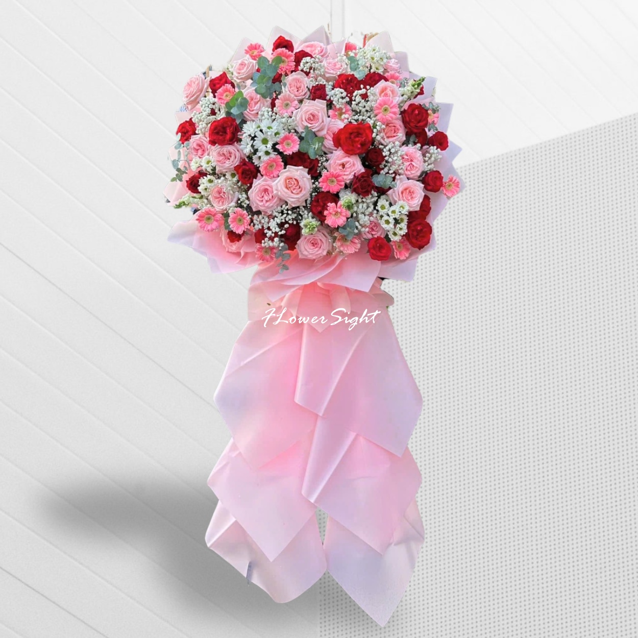 Kệ hoa khai trương màu hồng